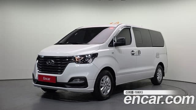 Grand Starex Van 5 locuri