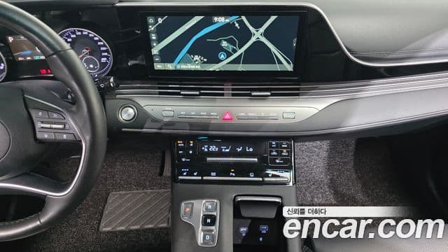 Grandeur 3.0 LPi (Rent-a-car)