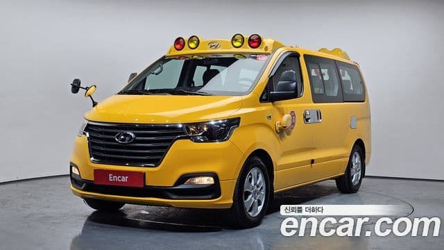 Grand Starex School Bus