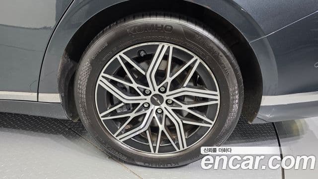 G90 Benzină 3.5 Turbo AWD