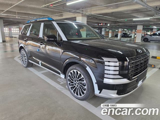 (LX3) Benzină 2.5T 4WD 7 locuri