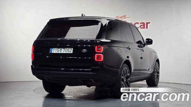 Range Rover 4.4 SDV8 AB Motorină