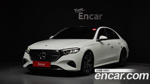 Clasa E E200 Avantgarde