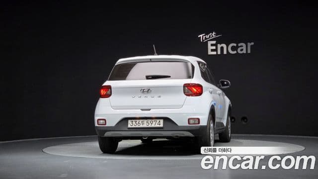 Venue 1.6 Smart