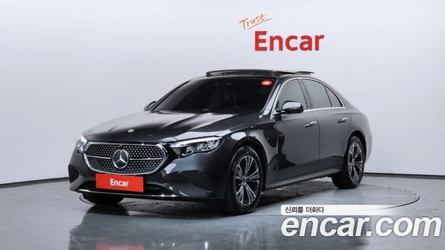 Clasa E E200 Avantgarde
