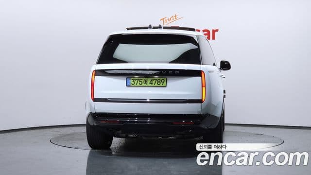 Range Rover P530 AB LWB