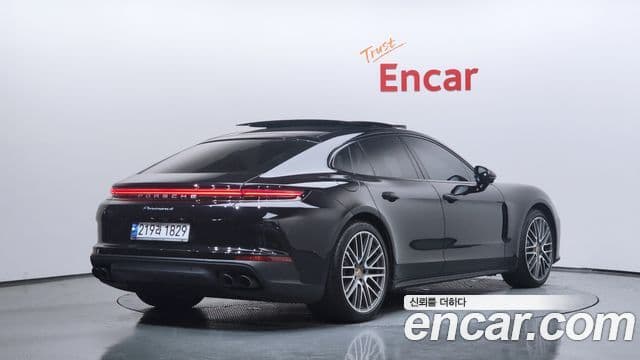 (976) 2.9 AWD