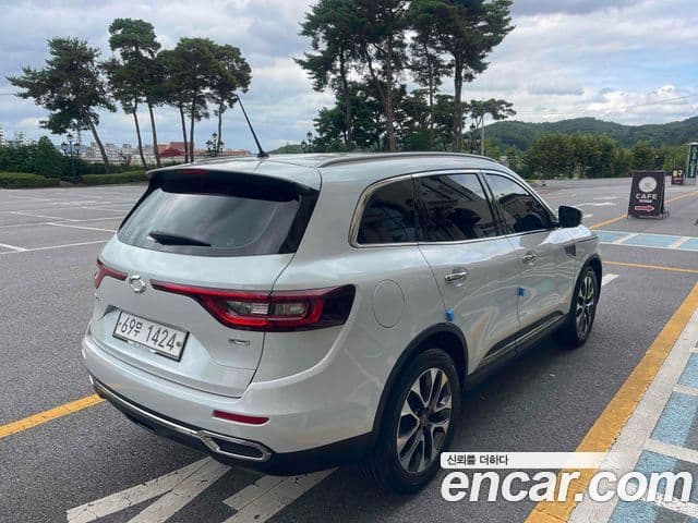 QM6 Motorină 4WD RE Signature