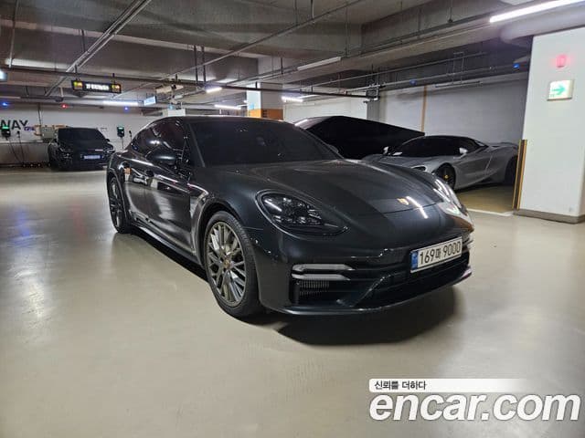 (971) 2.9 AWD