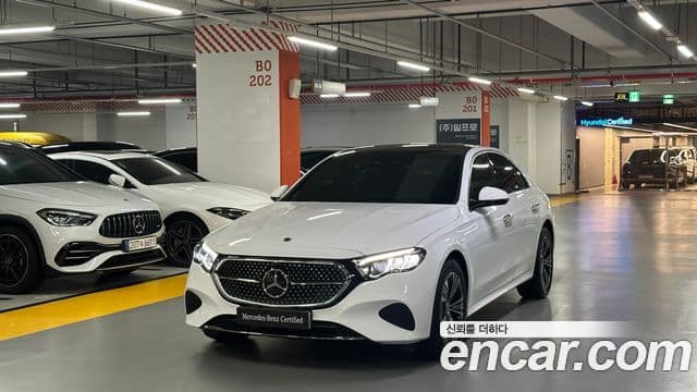 Clasa E E200 Avantgarde