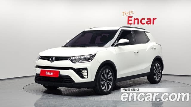 Very New Tivoli Benzină 1.5 2WD