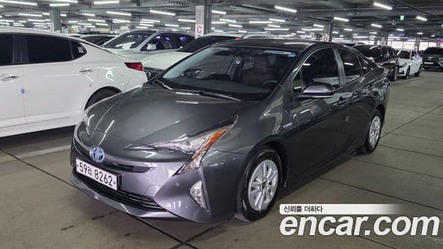 Prius 1.8 E