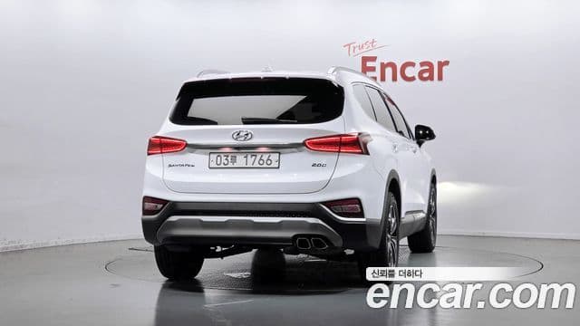 Santa Fe Motorină 2.0 2WD