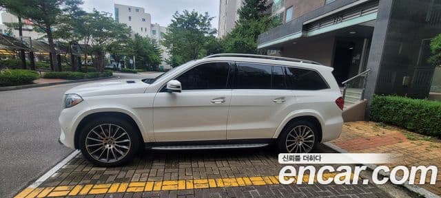 GLS- GLS500 4MATIC