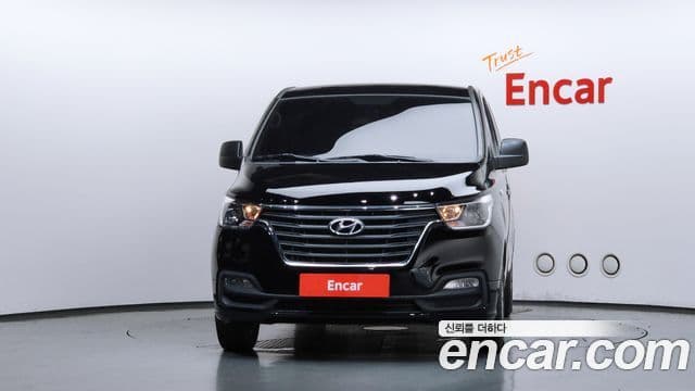 Grand Starex Van 5 locuri