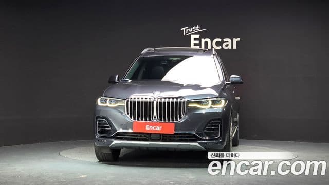 X7 xDrive 30d Design Pure Excellence 6 locuri