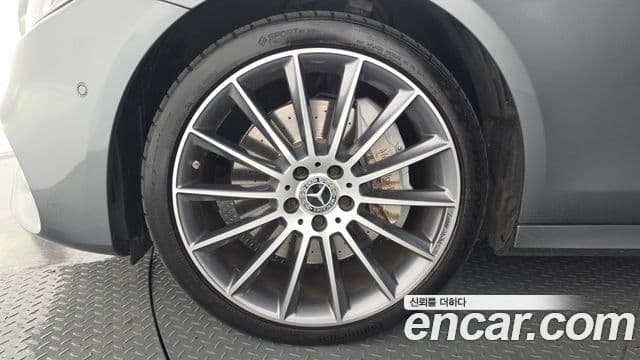 Clasa E E350 4MATIC AMG Line