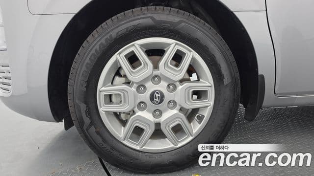 Staria HEV 1.6 Cargo 3 locuri
