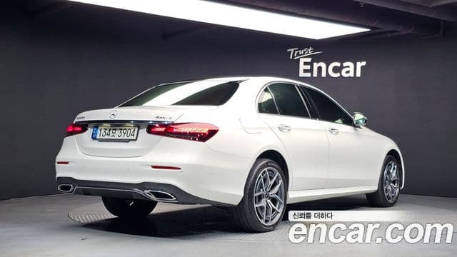 Clasa E E220d 4MATIC AMG Line