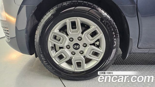 Staria HEV 1.6 Cargo 5 locuri