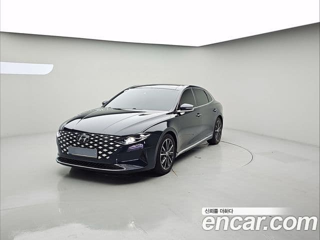 Grandeur 2.5