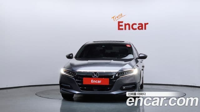 Accord 2.0 Hybrid Touring