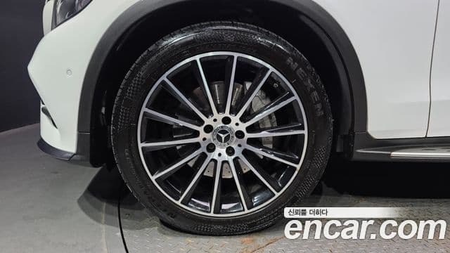 Clasa GLC GLC300 4MATIC AMG Line