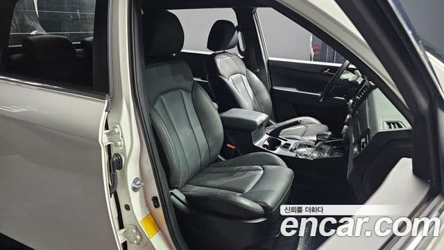 Rexton Sports Khan Motorină 2.2 2WD