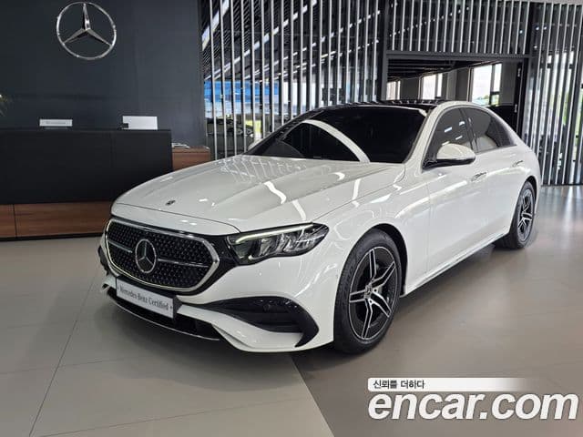Clasa E E200 AMG Line