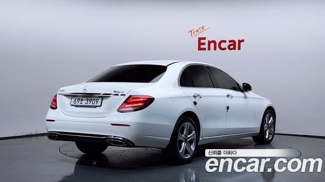 Clasa E E220d 4MATIC Avantgarde