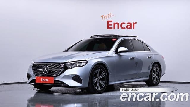 Clasa E E200 Avantgarde
