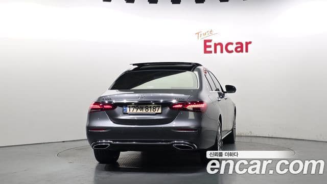 Clasa E E450 4MATIC Exclusive