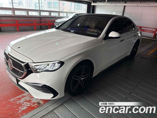 Clasa E E200 AMG Line