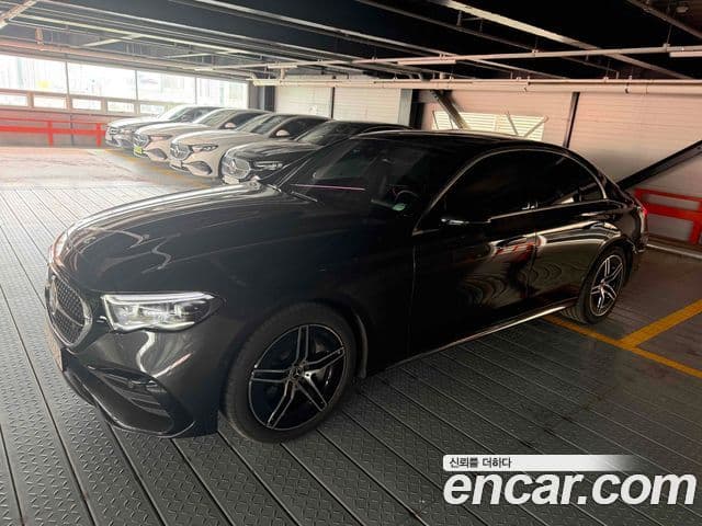 Clasa E E300 4MATIC AMG Line