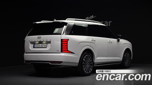 (LX3) HEV 2.5T 4WD 9 locuri