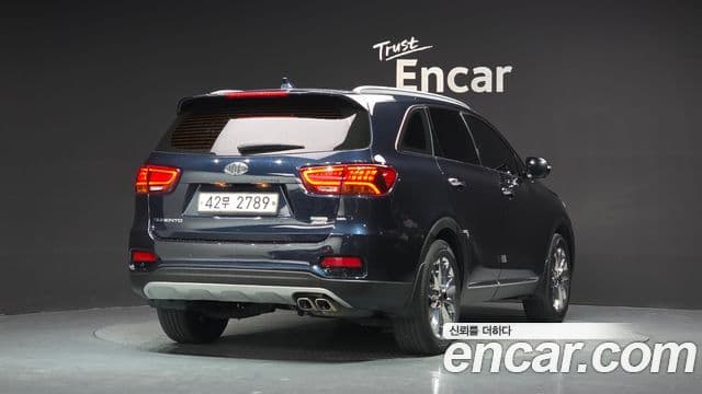 Sorento Motorină 2.2 4WD