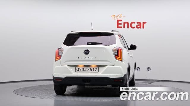 Very New Tivoli Benzină 1.5 2WD