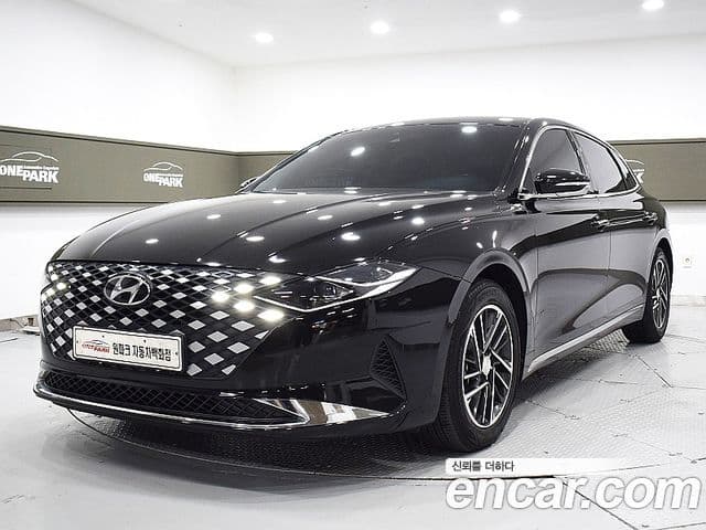 Grandeur 3.0 LPi (Rent-a-car)