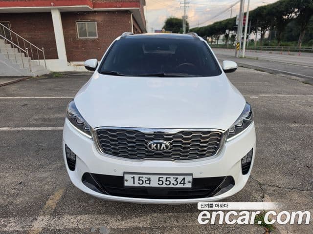 Sorento Benzină 2.0 Turbo 2WD