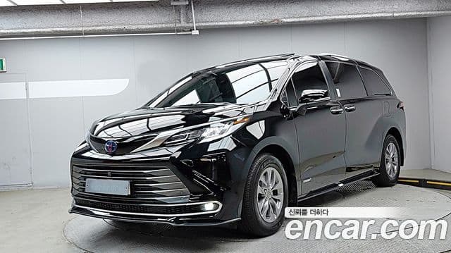 Sienna 2.5 Hybrid AWD