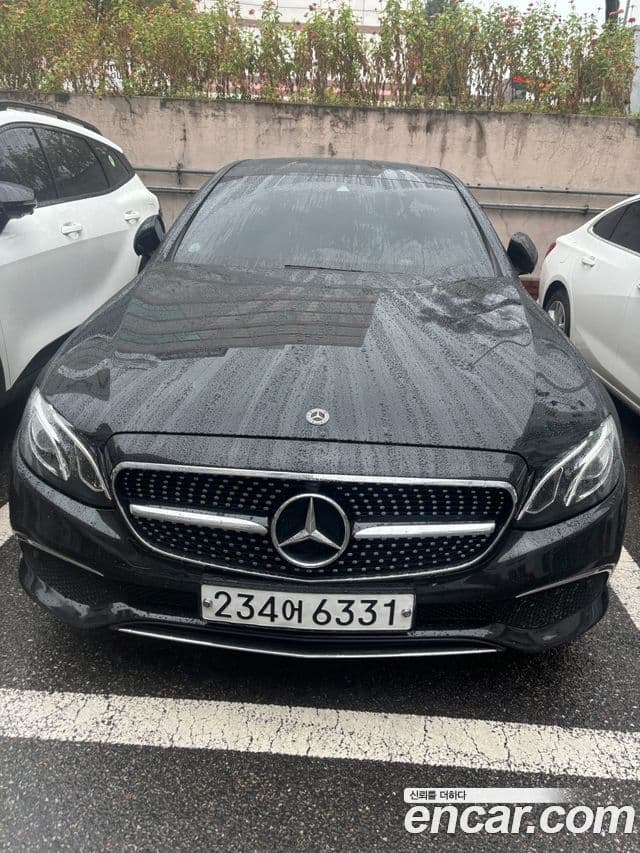 Clasa E E250 Avantgarde