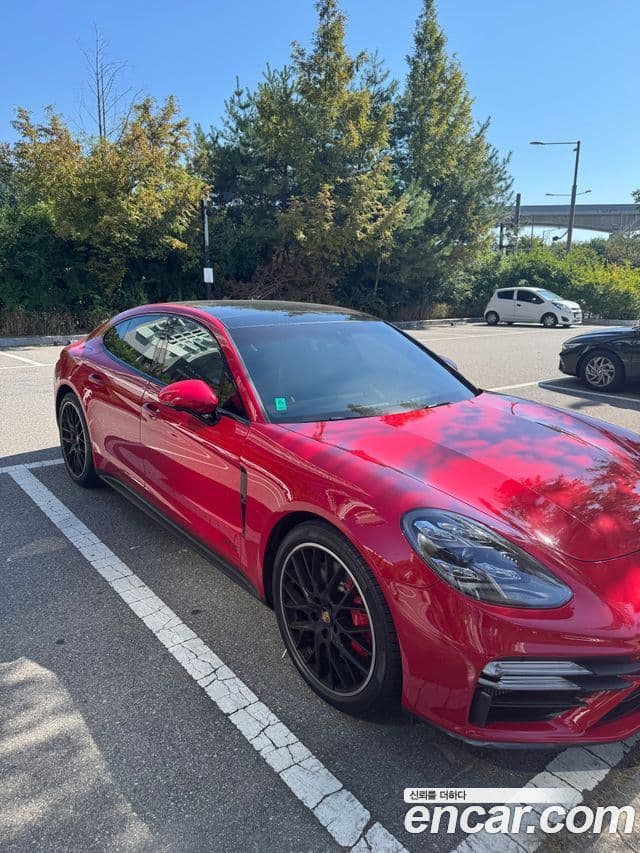 (971) 4.0 GTS