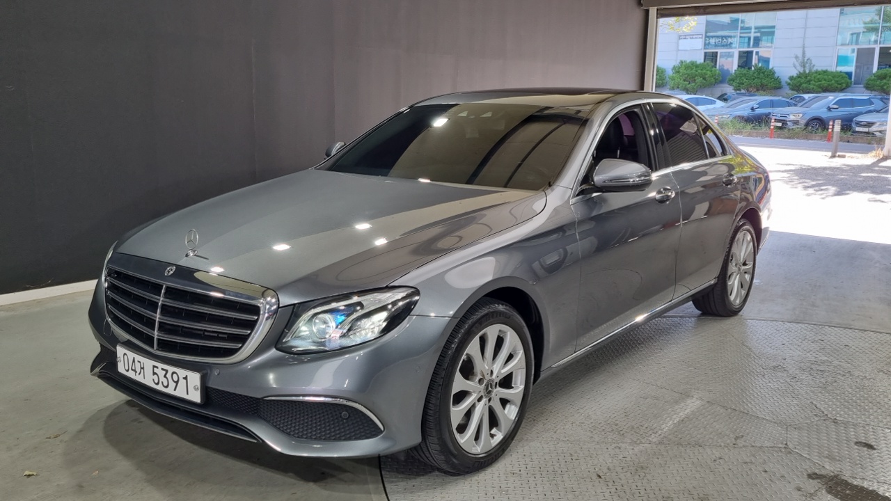 Clasa E E220d Exclusive