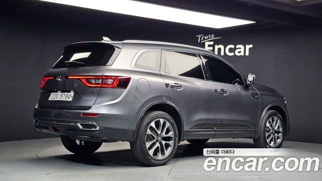 QM6 Motorină 4WD RE Signature