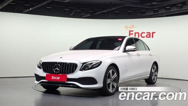 Clasa E E220d Avantgarde