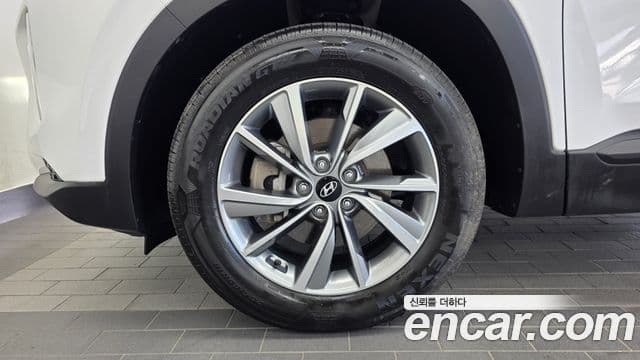 Santa Fe Motorină 2.0 2WD