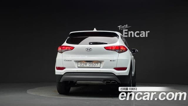 Tucson Motorină 2.0 2WD