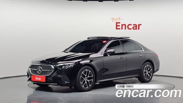 Clasa E E200 Avantgarde