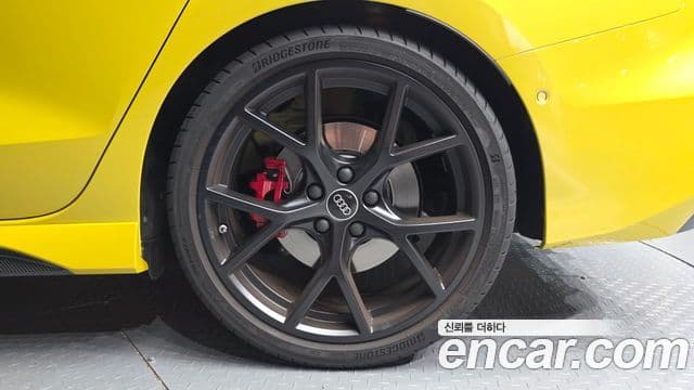 RS3 (8Y) 2.5 TFSI Quattro
