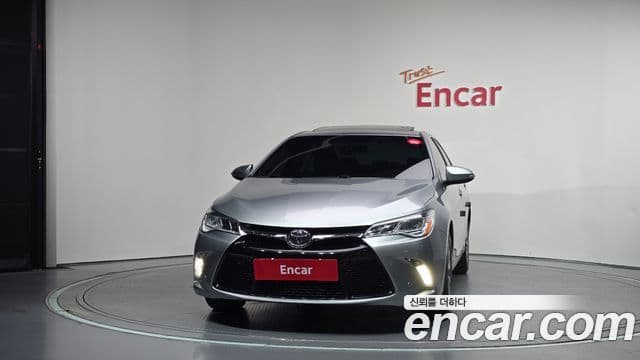 Camry 2.5 XLE